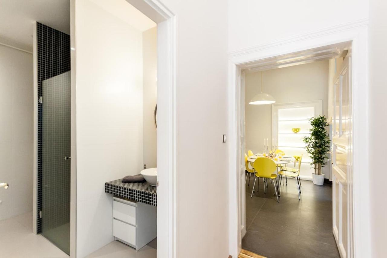 Bpr Sophisticated Astoria Suite With Balcony Βουδαπέστη Εξωτερικό φωτογραφία