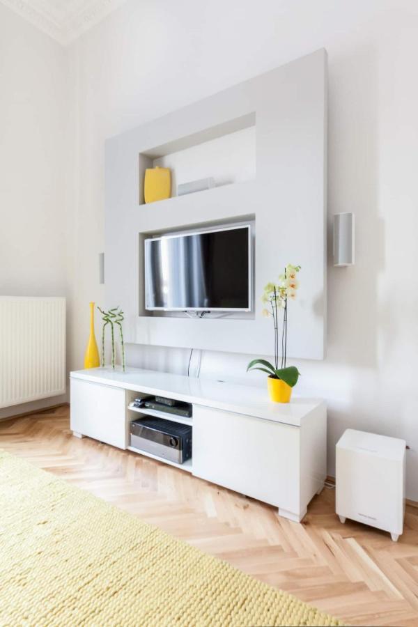 Bpr Sophisticated Astoria Suite With Balcony Βουδαπέστη Εξωτερικό φωτογραφία